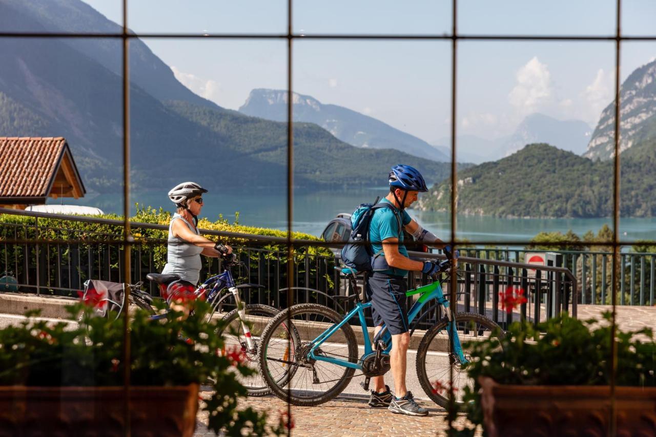 Hotel Lory - Molveno - Dolomiti Екстериор снимка