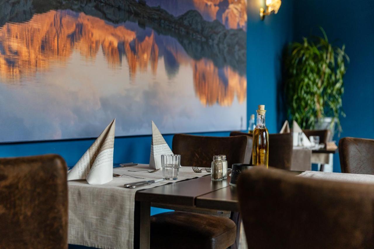 Hotel Lory - Molveno - Dolomiti Екстериор снимка