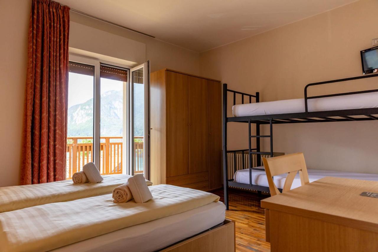 Hotel Lory - Molveno - Dolomiti Екстериор снимка