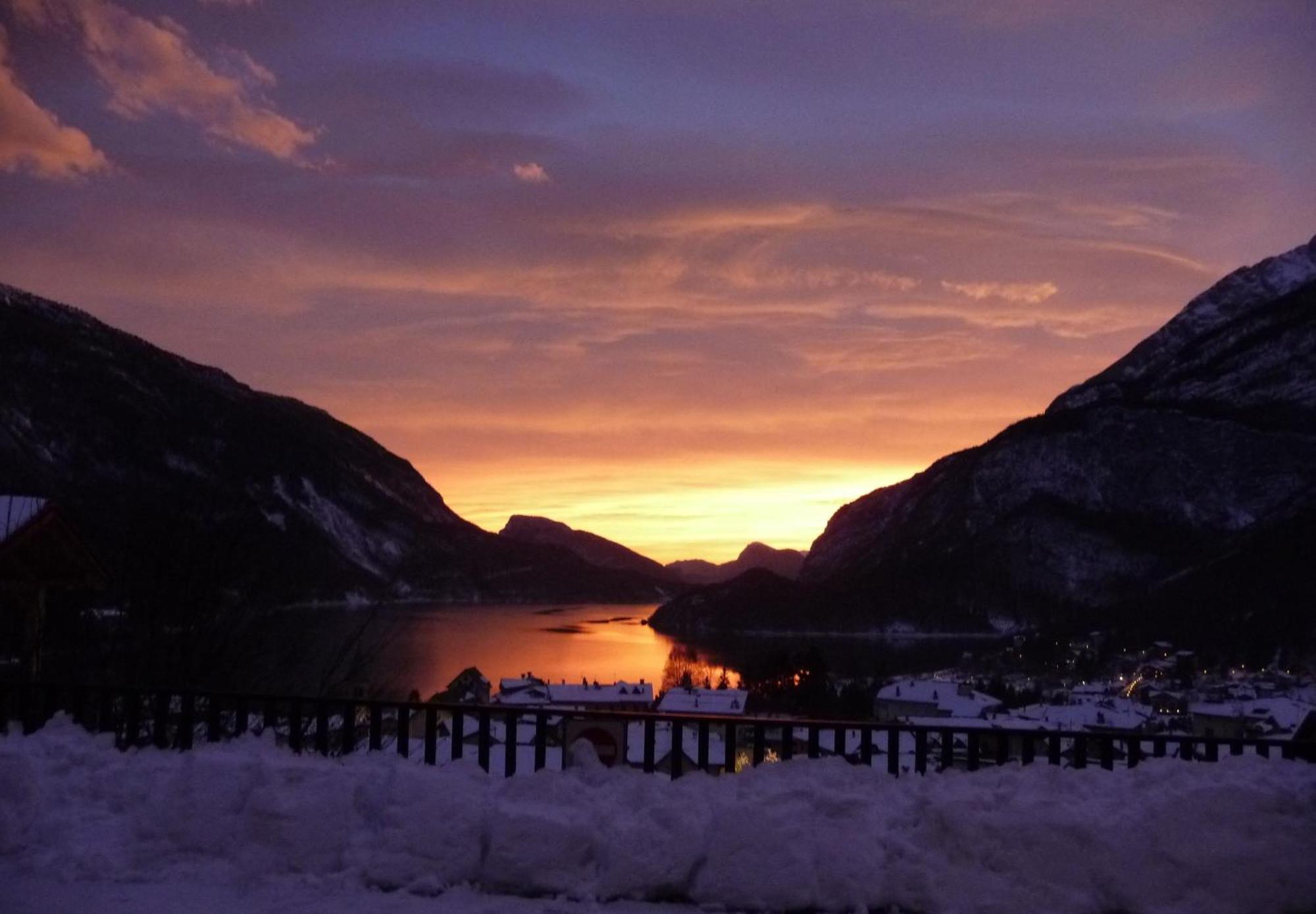Hotel Lory - Molveno - Dolomiti Екстериор снимка